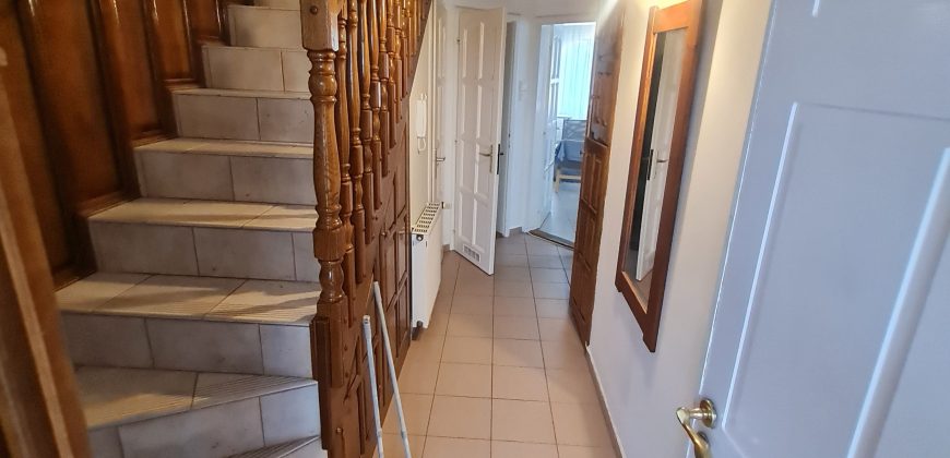 Debrecen-Nagyerdő, egyetemhez közel, Kodály Zoltán utcában lakás kiadó