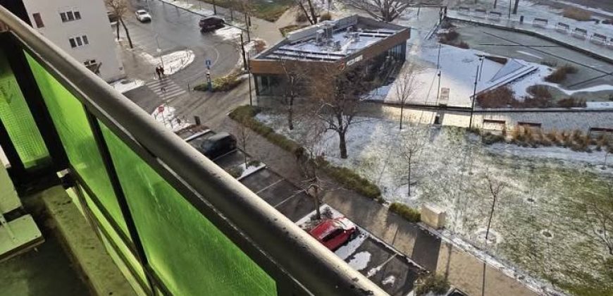 Debrecen, Abszolút belvárosában, Petőfi téren 54 nm lakás eladó
