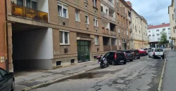 Debrecen belvárosában, Vásáry István utcában garázs eladó