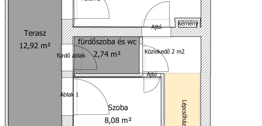 Debrecen, Vadliba utca, ikerház fele eladó