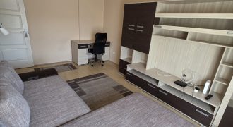 Debrecen, Kassai úti Campushoz közel 2 szobás gázfűtéses lakás eladó.