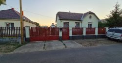 Debrecen-Csapókert, 70 nm-es, bútorozatlan családi ház kiadó