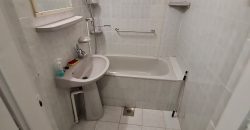 Debrecen-Csapókert, 70 nm-es, bútorozatlan családi ház kiadó