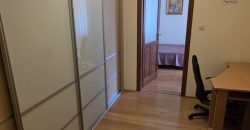 Debreceni Egyetem mellett 87nm, 2 szoba+nappalis, bútorozott szép lakás kiadó.