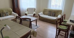 Debreceni Egyetem mellett 87nm, 2 szoba+nappalis, bútorozott szép lakás kiadó.