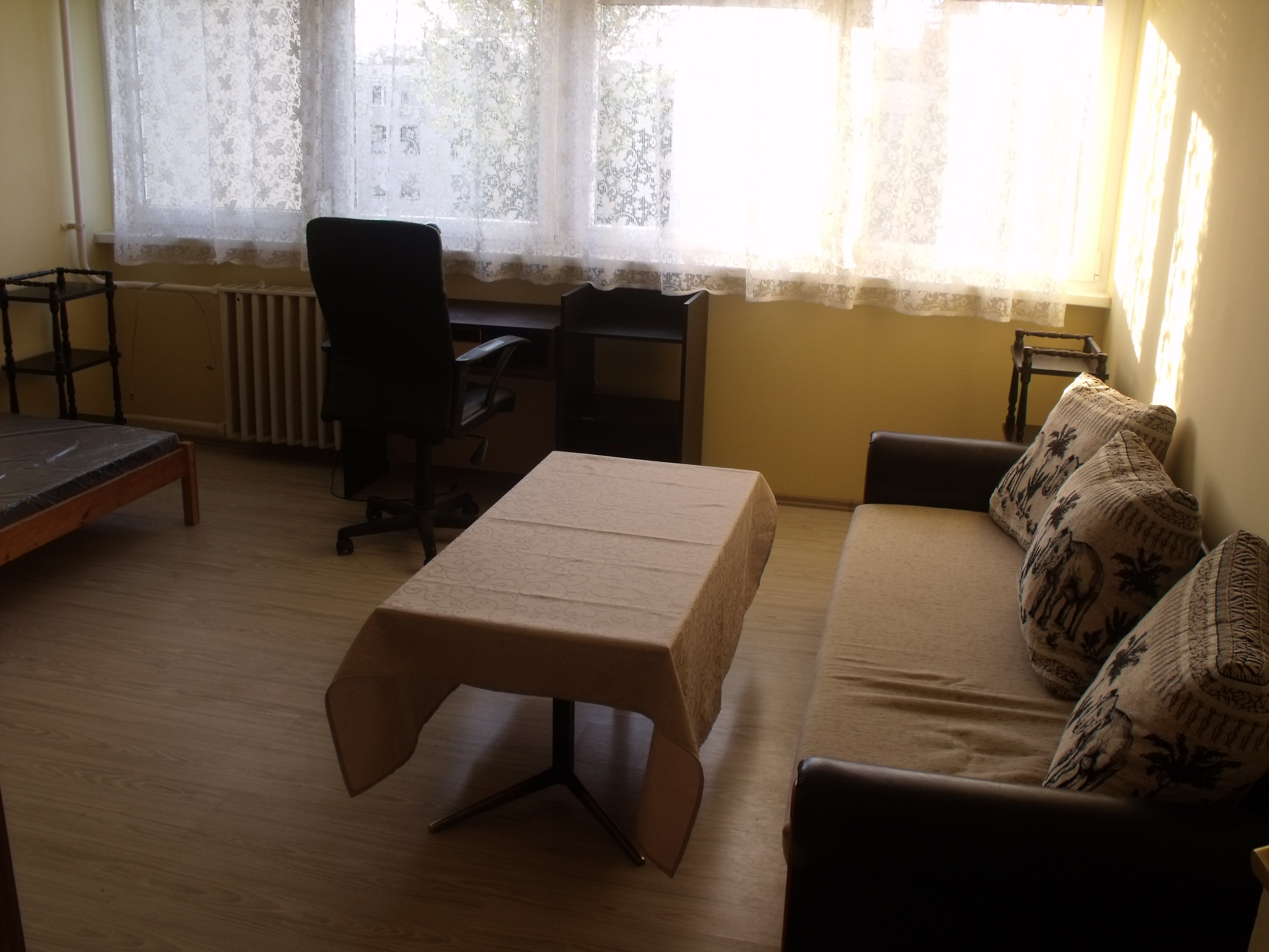Debreceni egyetemhez közel 2 szobás erkélyes klímás szép lakás kiadó